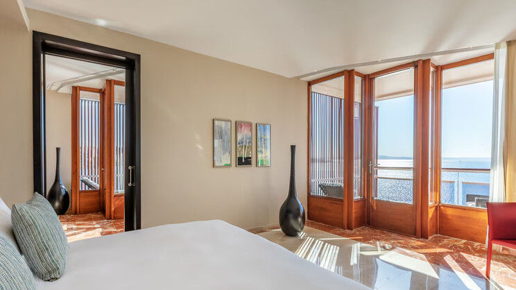 Royal Suite Sea View